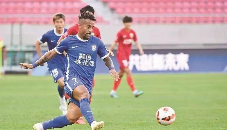 被低估的中超另一面:从奥斯卡到拉莫斯,盛赞中超:这里的主场,让我想起了德甲和英超