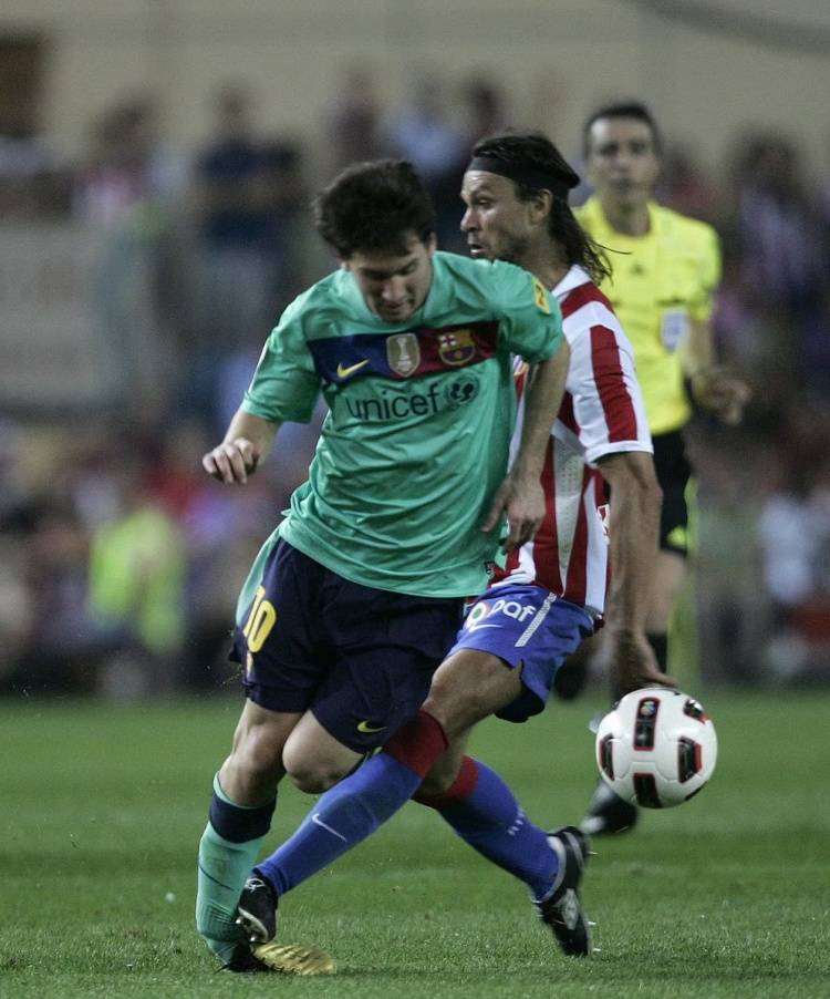 意甲旧将:马拉多纳到现代一年能进千球!梅西回去会被铲报销!